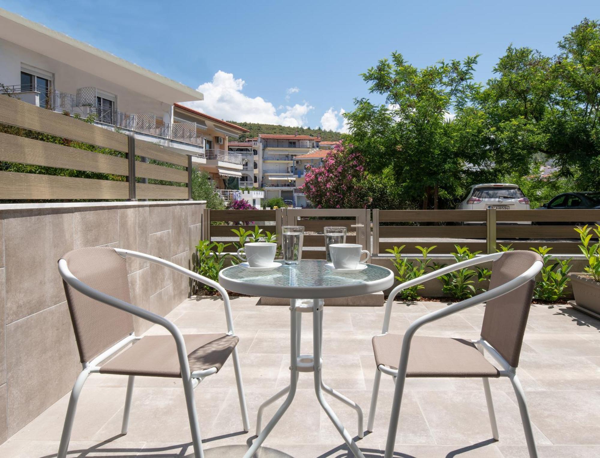 Olenia Luxury Apartments 4 네오스마르마라스 외부 사진